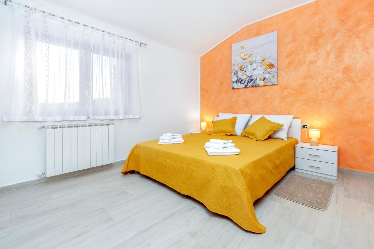 Comfort Apartments Karla Rovinj Exterior photo